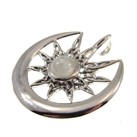 Solid 925 Sterling Silver Celtic Star on Crescent Moon with Moonstone Pendant - Picture 4 of 5